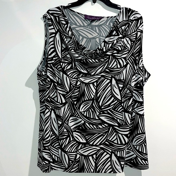 Gloria Vanderbilt black white top. Size 22/24. - Picture 1 of 6
